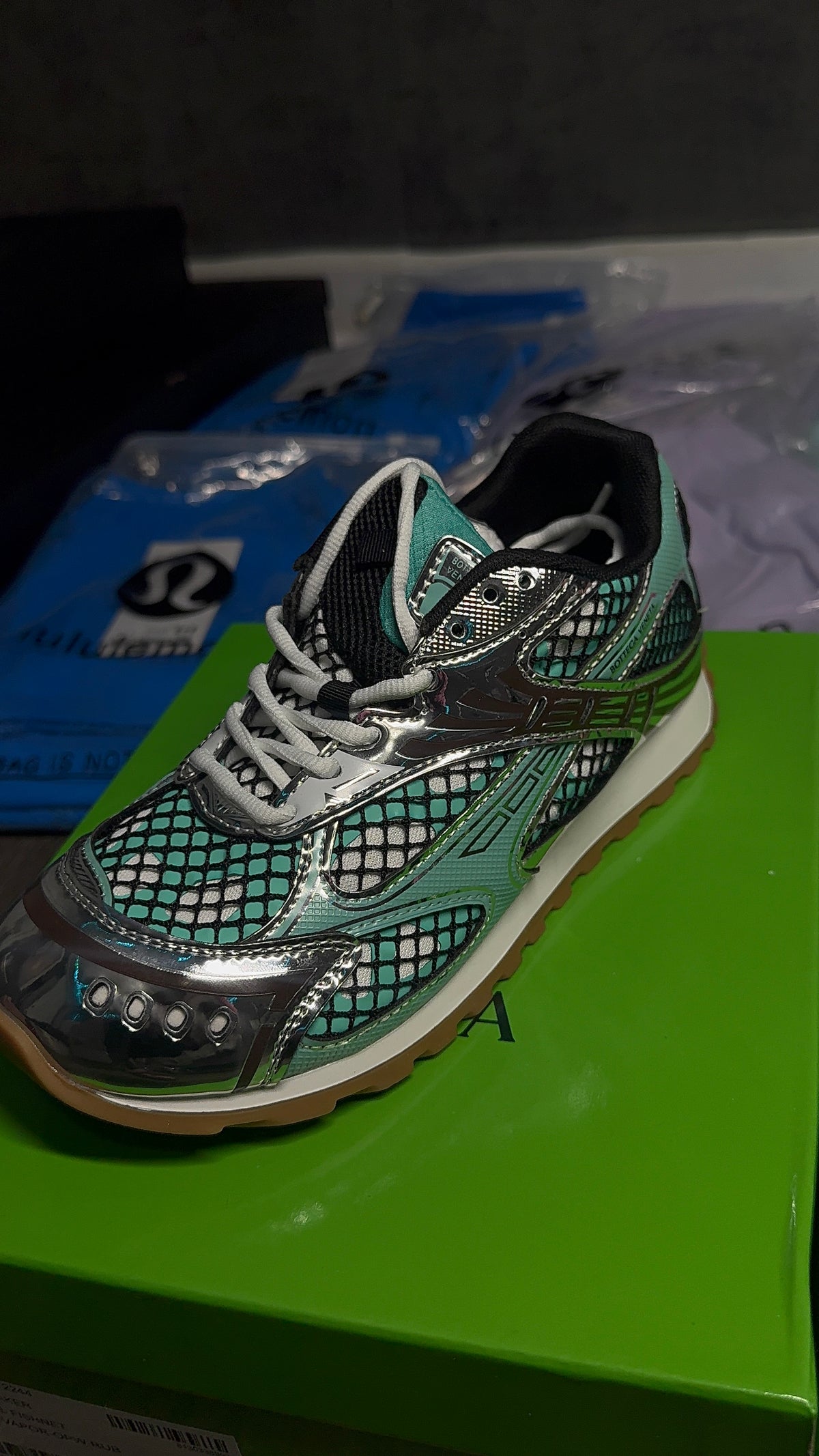 Veneta Sneakers