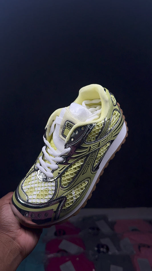 Veneta Sneakers